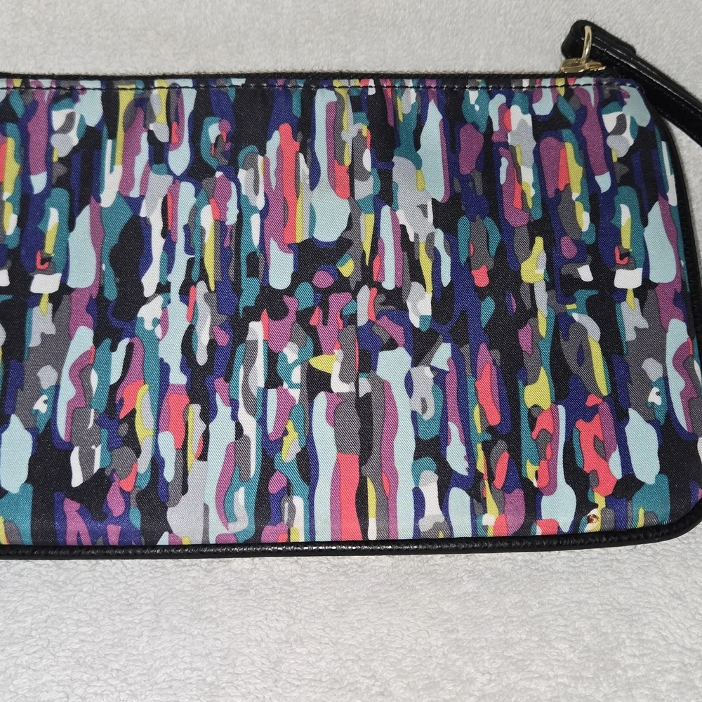 Vera Bradley Multicolor Clutch Wristlet - Picture 9 of 9